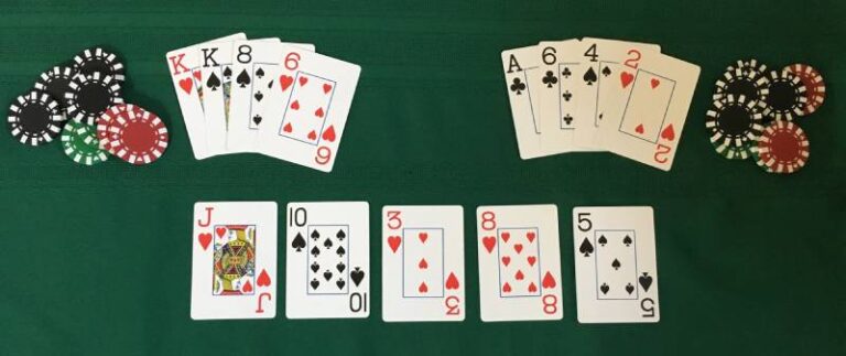 Luật Chơi Omaha Poker – Hướng Dẫn Chi Tiết Từ A Đến Z 12 Luật Chơi Omaha Poker – Hướng Dẫn Chi Tiết Từ A Đến Z