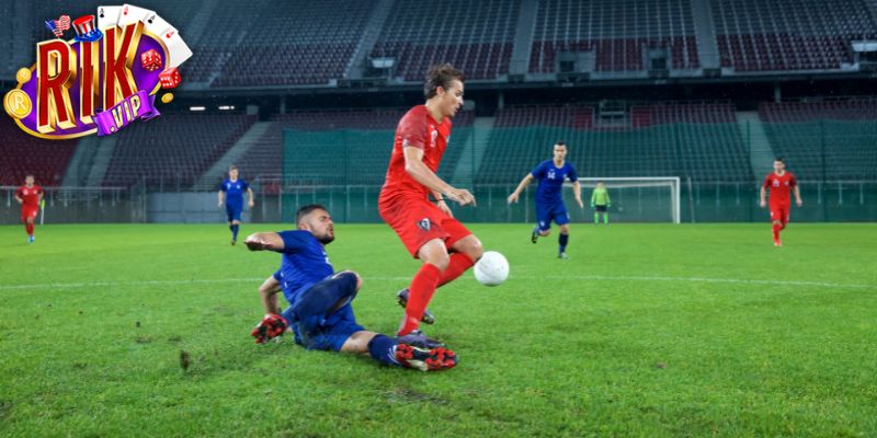 Theo dõi việc thay người trên sân cỏ